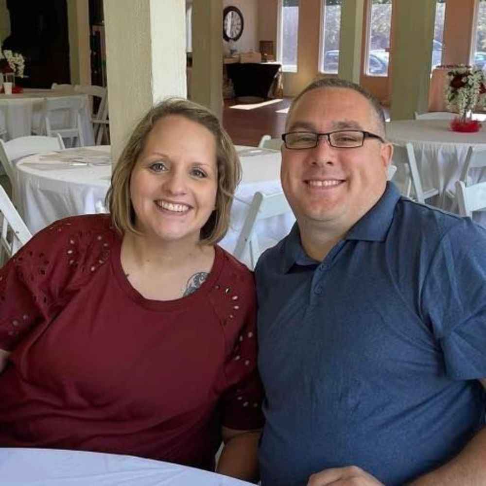 Meet your Posher, Lura